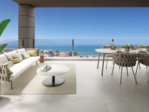 benidorm, 𝐣𝐚𝐤 𝐤𝐮𝐩𝐢𝐜́ 𝐛𝐞𝐳𝐩𝐢𝐞𝐜𝐳𝐧𝐢𝐞 𝐚𝐩𝐚𝐫𝐭𝐚𝐦𝐞𝐧𝐭 𝐰 𝐇𝐢𝐬𝐳𝐩𝐚𝐧𝐢𝐢 𝐨𝐝 𝐝𝐞𝐰𝐞𝐥𝐨𝐩𝐞𝐫𝐚.