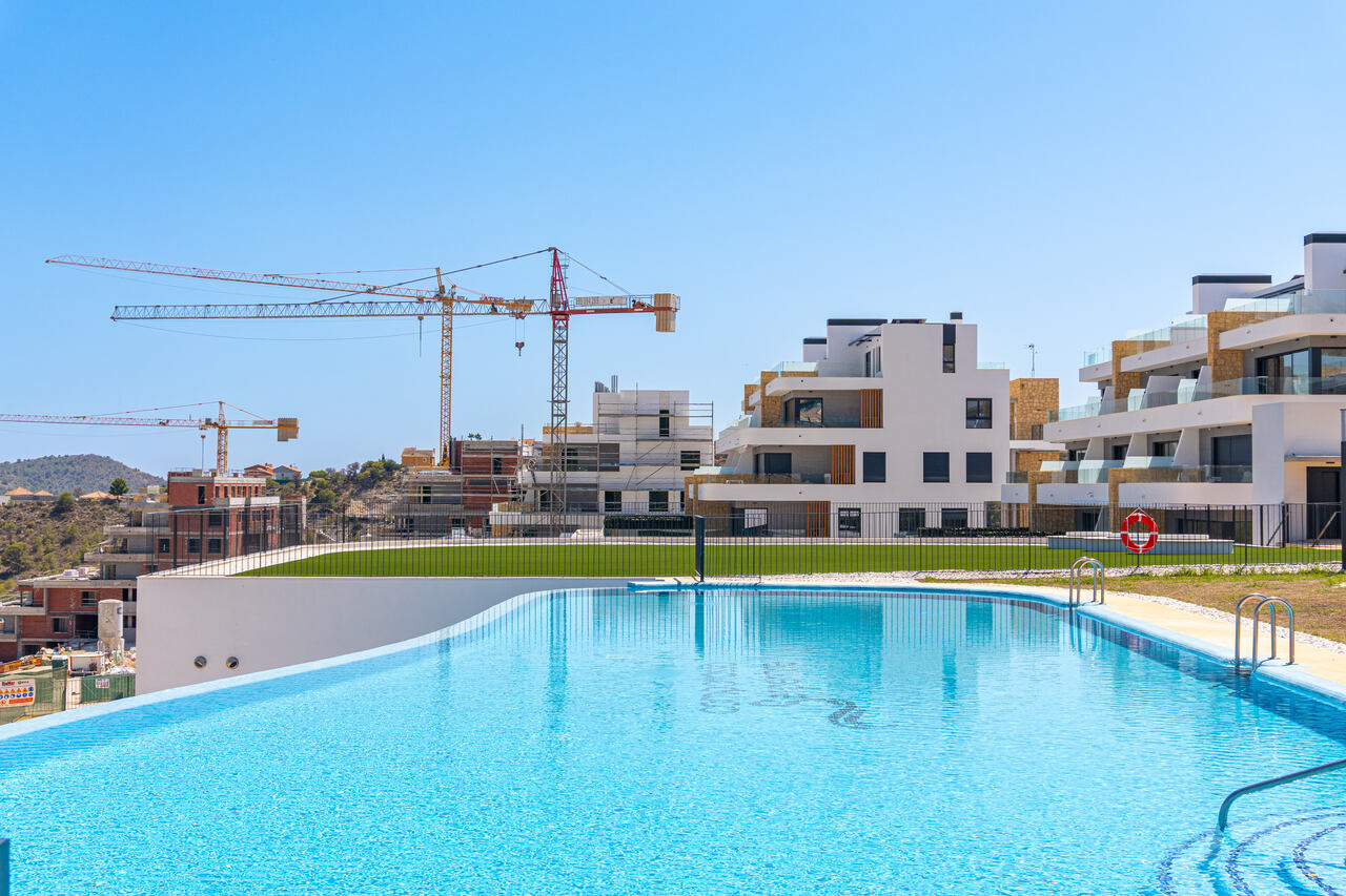 15. Camporrosso Serpentine_Easy-Resize.com