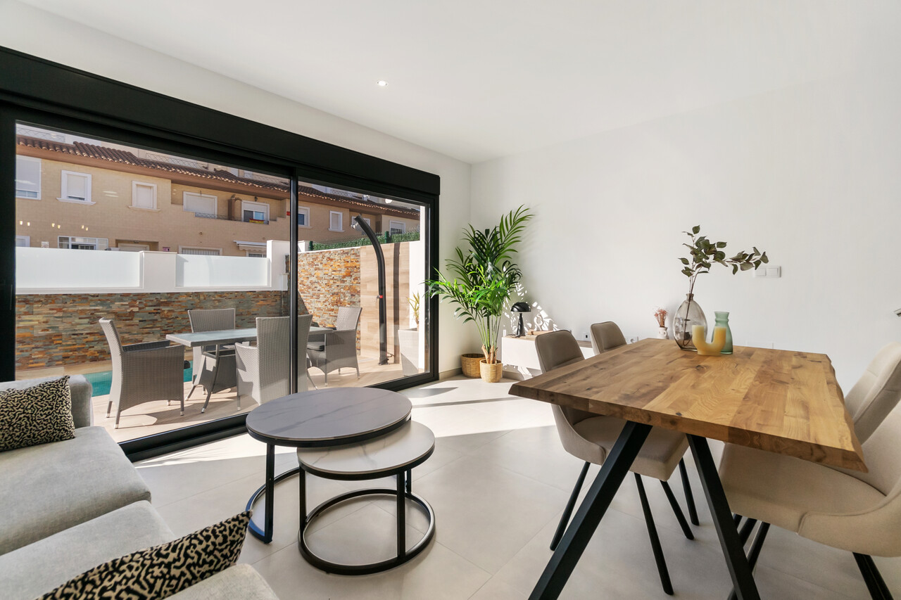 302_HD_Villa_Easy-Resize.com(1)